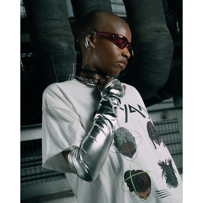 Model OFF Duty Graphic Tee – White